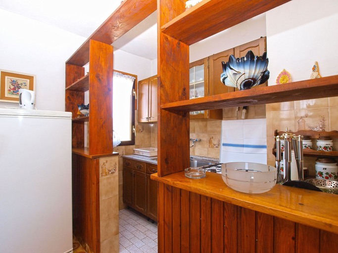 Food & Drinks, Apartment 939, Marčana