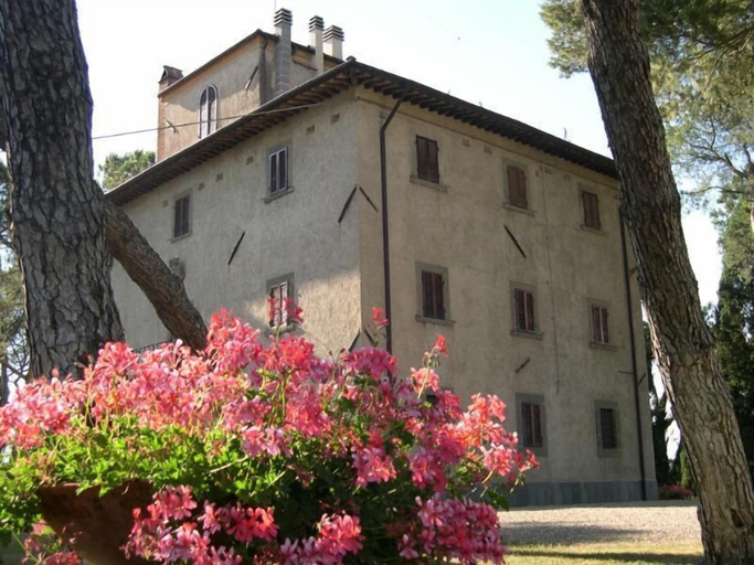 Exterior & Views 2, Relais Villa Petrischio, Arezzo