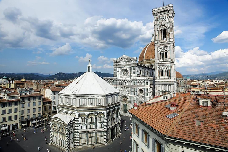 Others 5, Appartamento Ricasoli, Florence