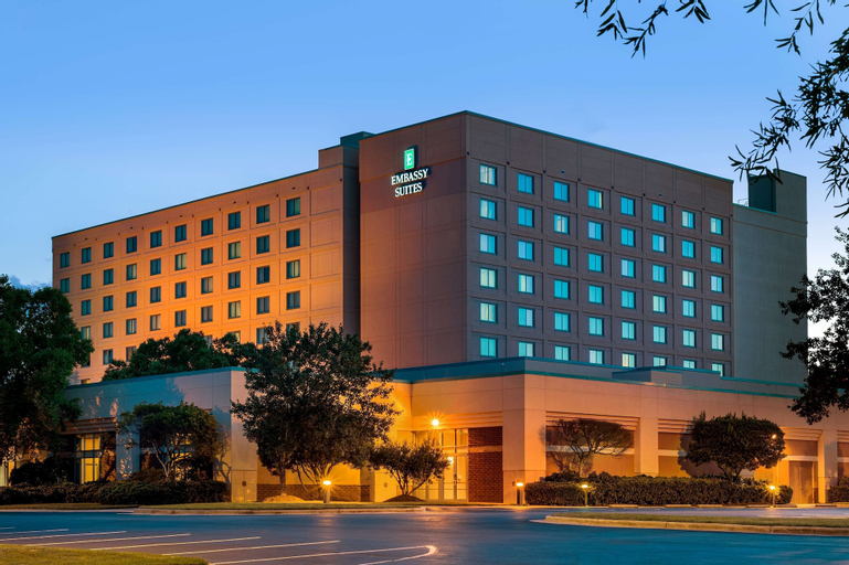 Embassy Suites by Hilton Raleigh Durham Research Triangle, Wake