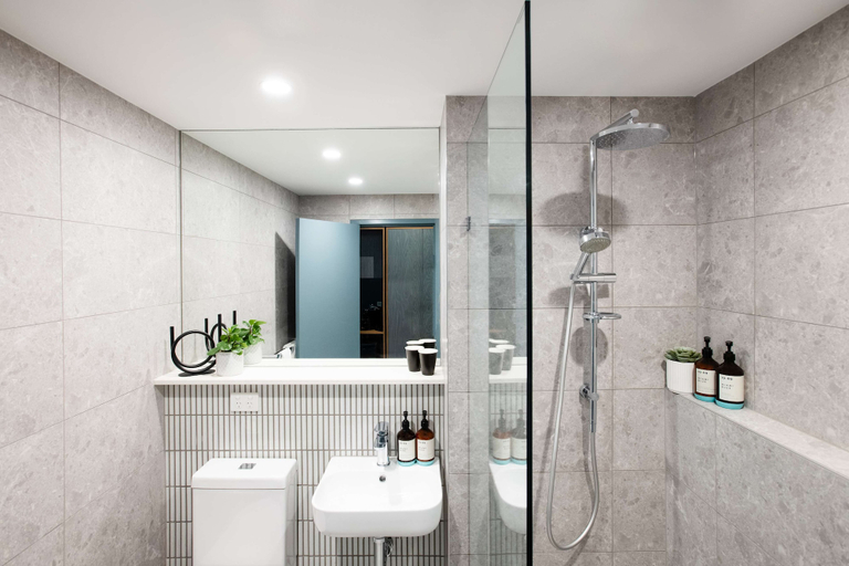 Bathroom 5, Hotel Alba Adelaide, Adelaide