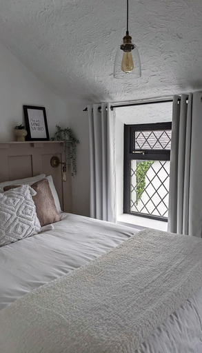Bedroom 2, Green Cottage, Gwynedd