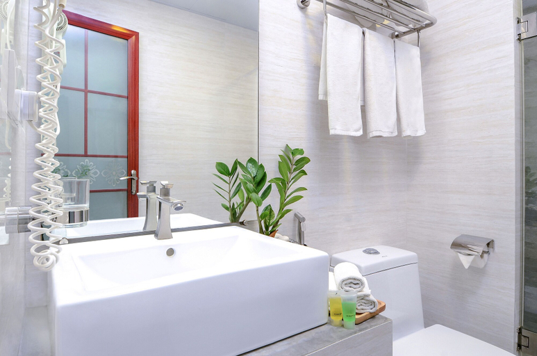Bathroom 5, Triton Beach Hotel & Spa, Maafushi Island