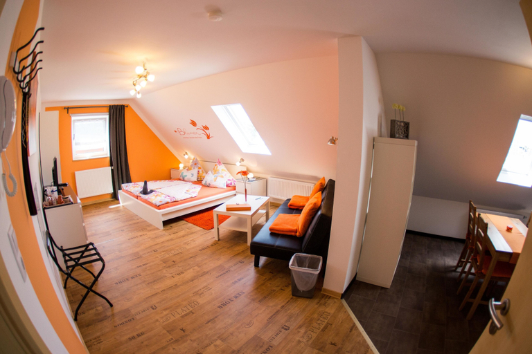 Bedroom 2, Treppendorfer Apartments, Bamberg