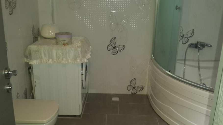 Bathroom 5, Cosy Park Apartment, Yomra