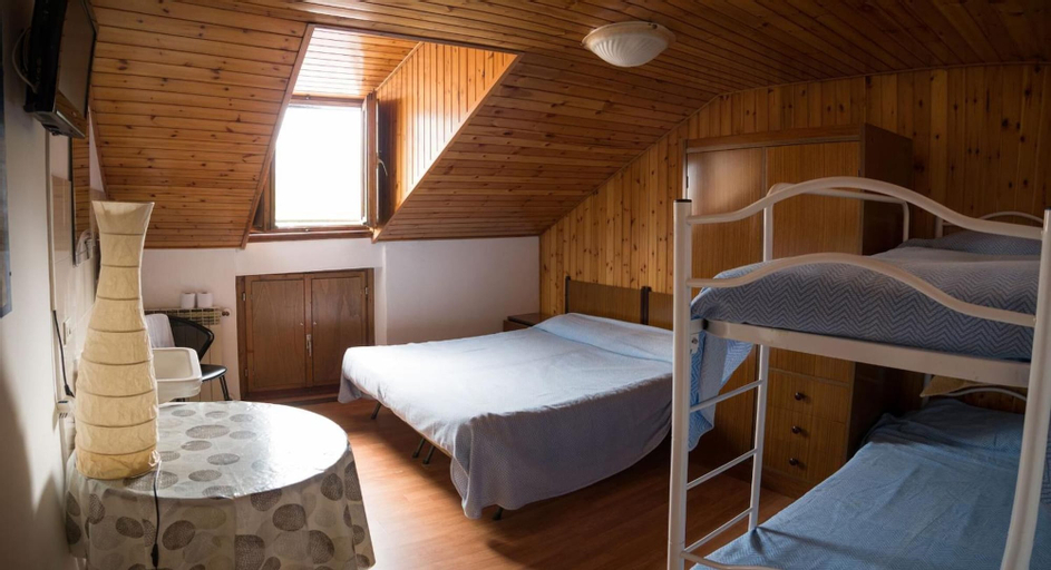 Bedroom 4, B&B Edelweiss, Bergamo