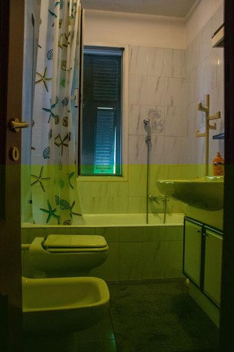 Bathroom 5, Profumo di Mare, Imperia