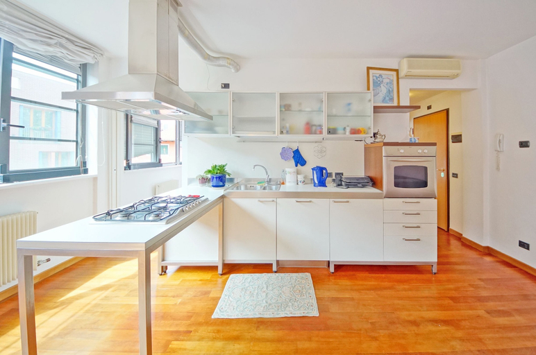 Others 5, DolceVita Apartments N. 329, Venezia