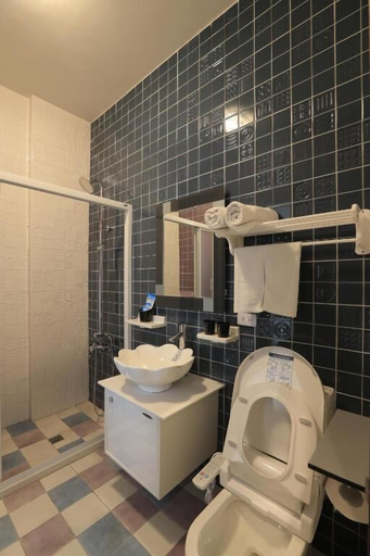 Bathroom 4, The Riverview Retreats, Yilan