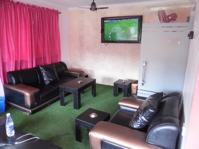 Others 5, Legendary Inn & Lounge, Ikeja