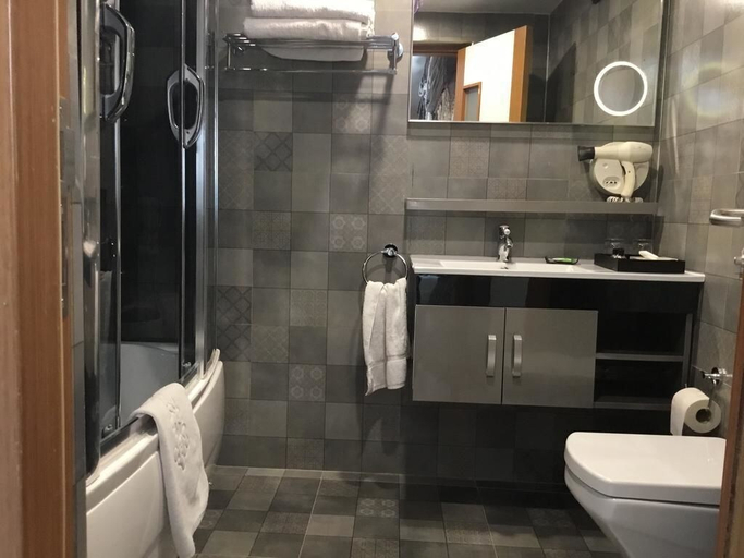 Bathroom 4, Best Premier Hotel, AbujaMun