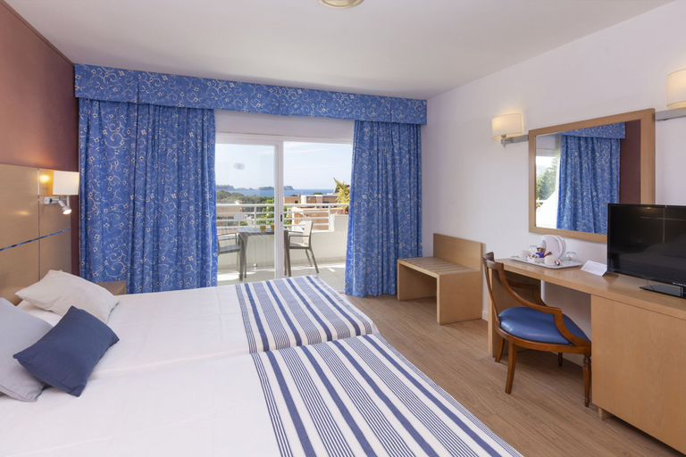 Bedroom 3, Mar Hotels Paguera & Spa, Baleares