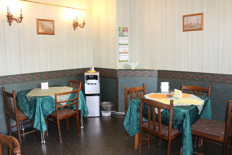 Food & Drinks 5, Hotel Svyazist, Sankt-Peterburg gorsovet