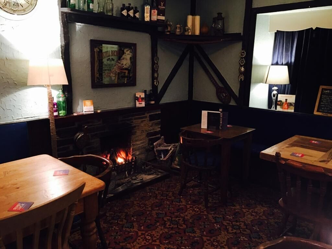 Others 5, The Bugle Inn, Cornwall
