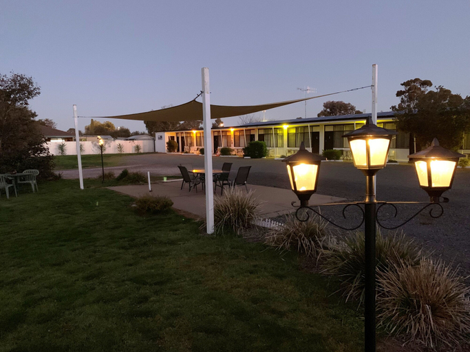 Exterior & Views 2, Gazebo Motor Inn, Moira - West
