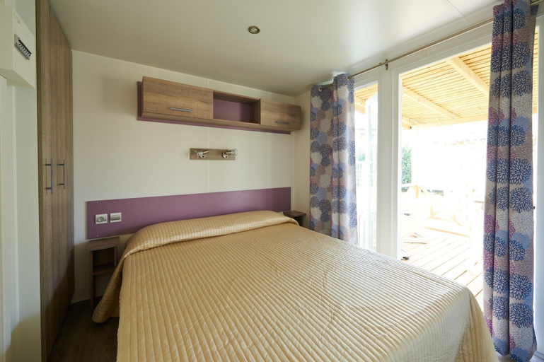 Bedroom 2, Camping Baia Verde, Brescia