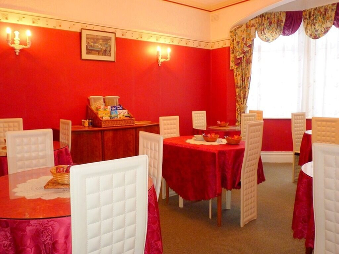 Food & Drinks, Arendale Hotel, Blackpool