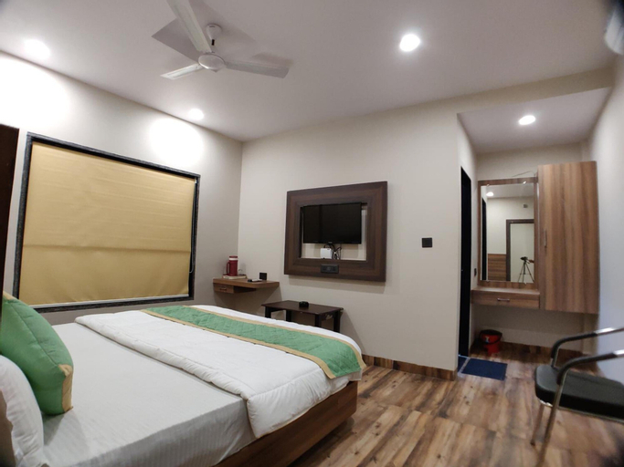 Bedroom 3, Hotel Atul Residency, Satna