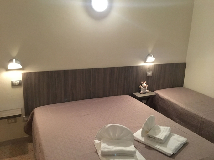Bedroom 2, Hotel Rebola, Rimini