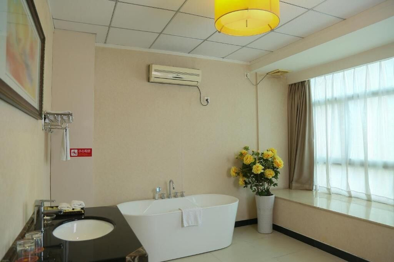 Bathroom 4, Global Business Hotel, Dongguan