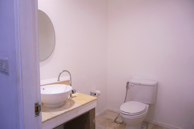 Bathroom 5, Amaravati Wellness Center and Resort, Mae Rim