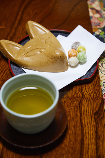 Food & Drinks, Rinn Fushimiinari, Kyoto