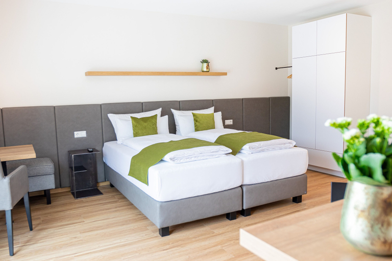Bedroom 4, Bodenseezeit Apartmenthotel garni, Lindau (Bodensee)