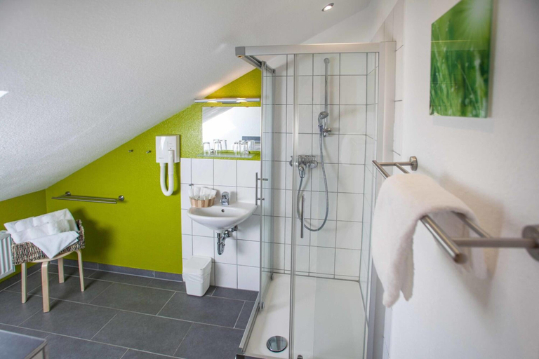 Bathroom 4, Hotel Im Tannengrund, Goslar