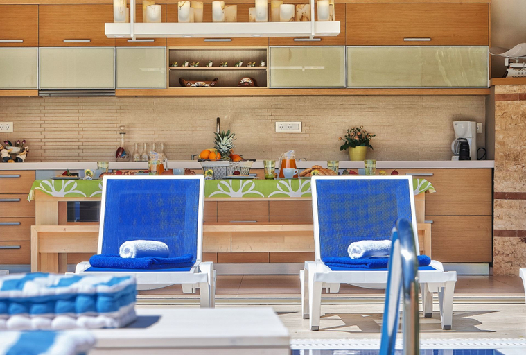 Food & Drinks 5, Villa Evergreen, Crete