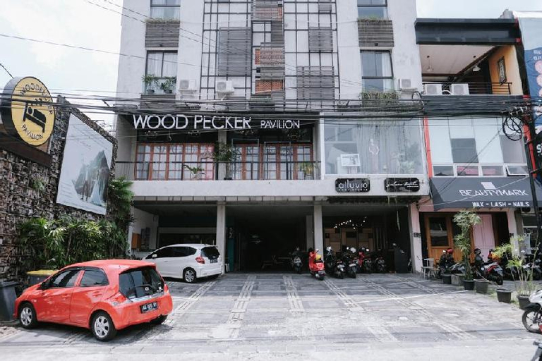 Wood Pecker Hotel, Sleman