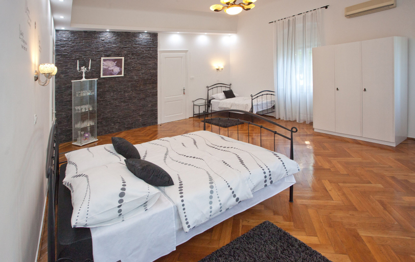 Bedroom 2, Villa Barbara, Split