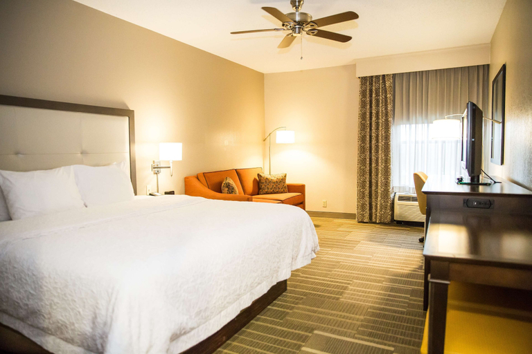Bedroom 3, Hampton Inn Hammond, Tangipahoa