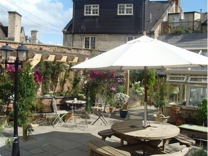 Others 4, The Old Brewhouse, Gloucestershire