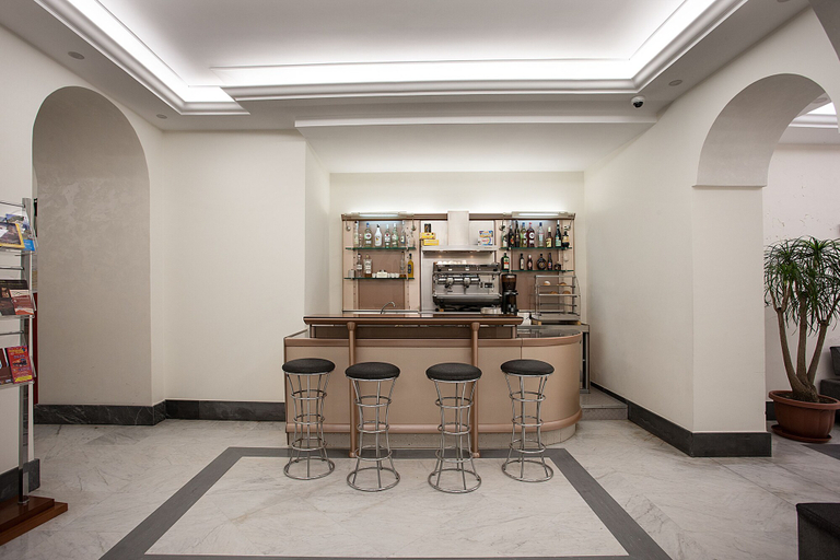 Food & Drinks 5, Hotel Del Golfo, Napoli