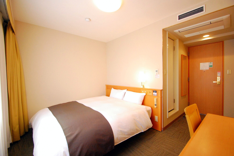 Bedroom 4, Izumo Royal Hotel, Izumo