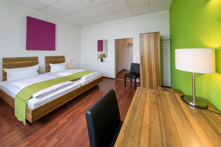 Bedroom 5, AMH Airport-Messe-Hotel, Esslingen