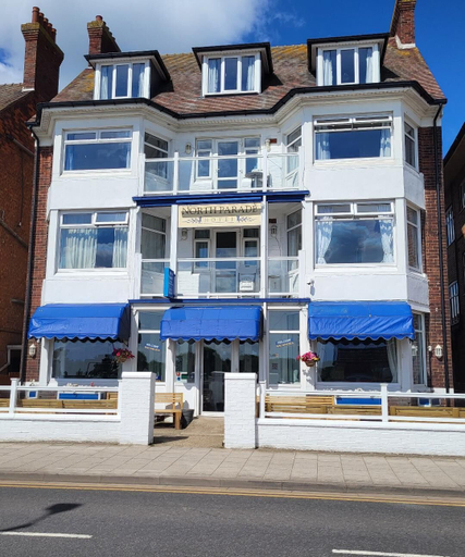 Exterior & Views 2, North Parade Seafront Accommodation, Lincolnshire