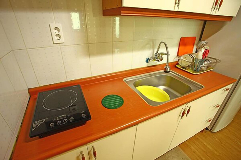 Dining Room 5