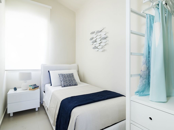 Bedroom 3, Marisol, Syracuse