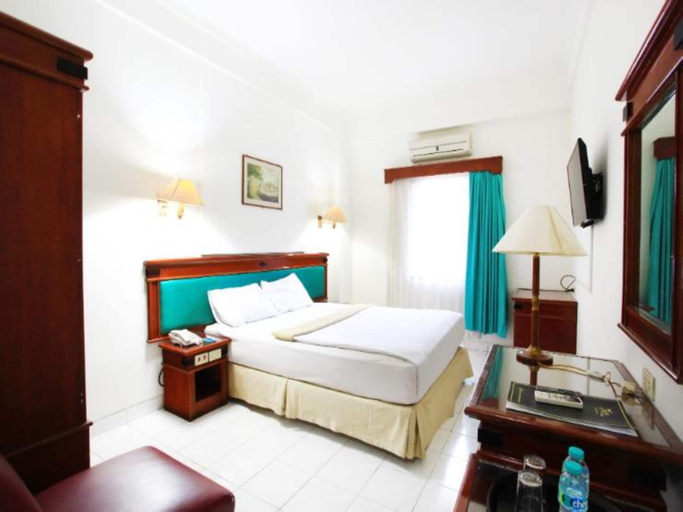 Bedroom 30