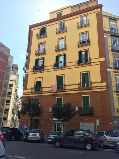 Exterior & Views, BelloBello Rooms & Apartment, Napoli