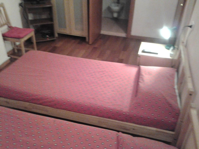 Bedroom 3, Hotel Perla, Bologna