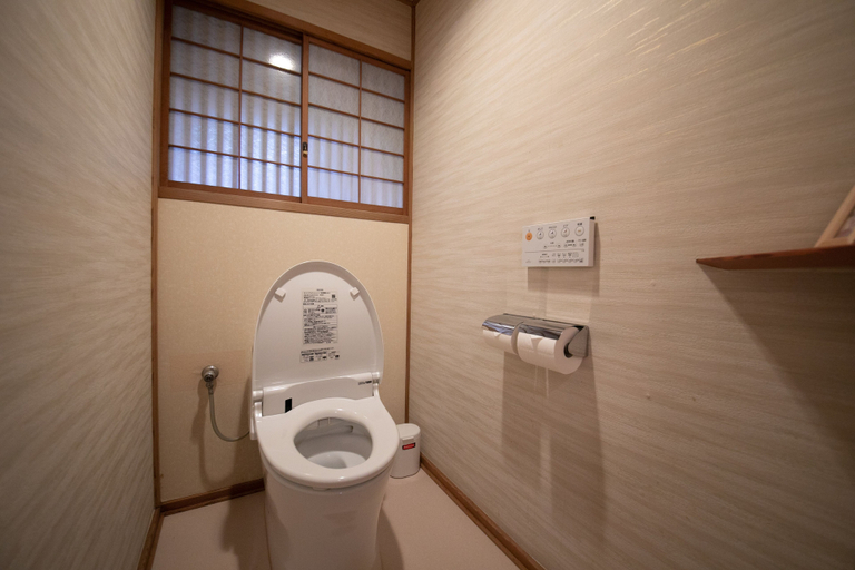 Bathroom 3, Yakakutei, Kirishima