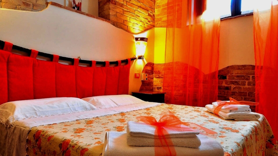 Bedroom 2, Agriturismo Galanti, Ascoli Piceno