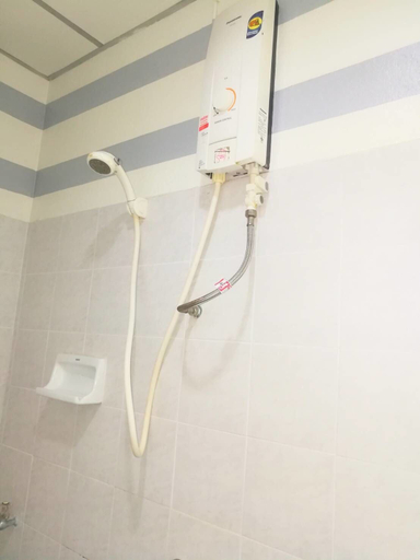 Bathroom 3, Phongkaew Hotel, Muang Surat Thani