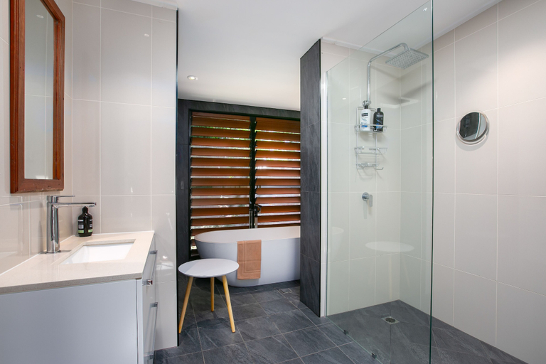 Bathroom 4, Tropical 3 Bedroom House, Pool plus 4th Bedroom Bungalow, Cairns