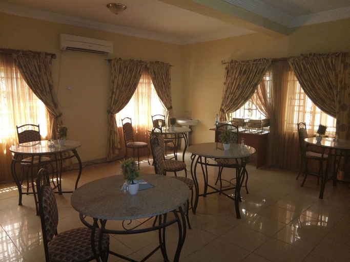 Food & Drinks, New Gate Lodge & Hospitality Ltd, Bwari