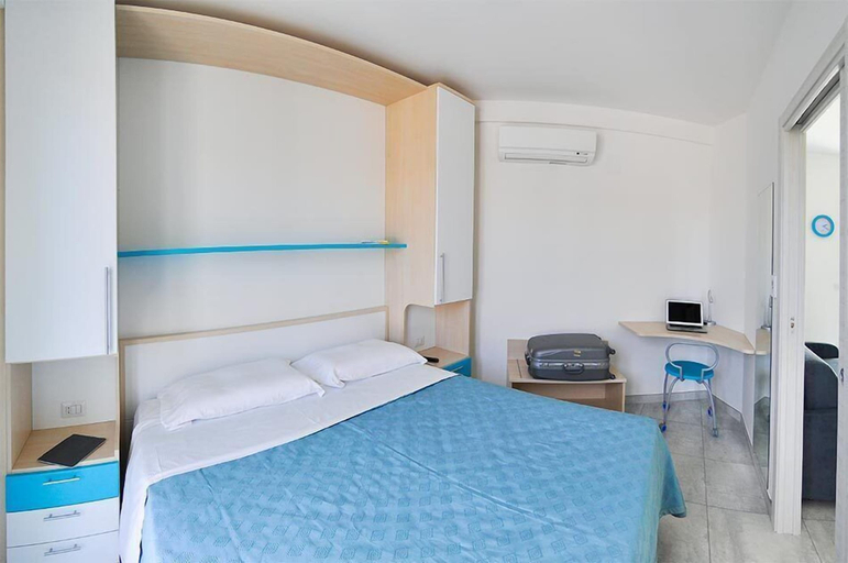 Bedroom 2, Mavip Residence, Ascoli Piceno