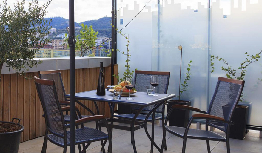 Food & Drinks, Lake Muse Apartments, Tiranës