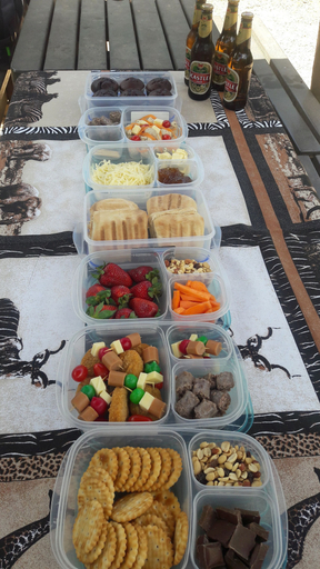Food & Drinks 5, Little Sister's Self Catering, Nelson Mandela Bay